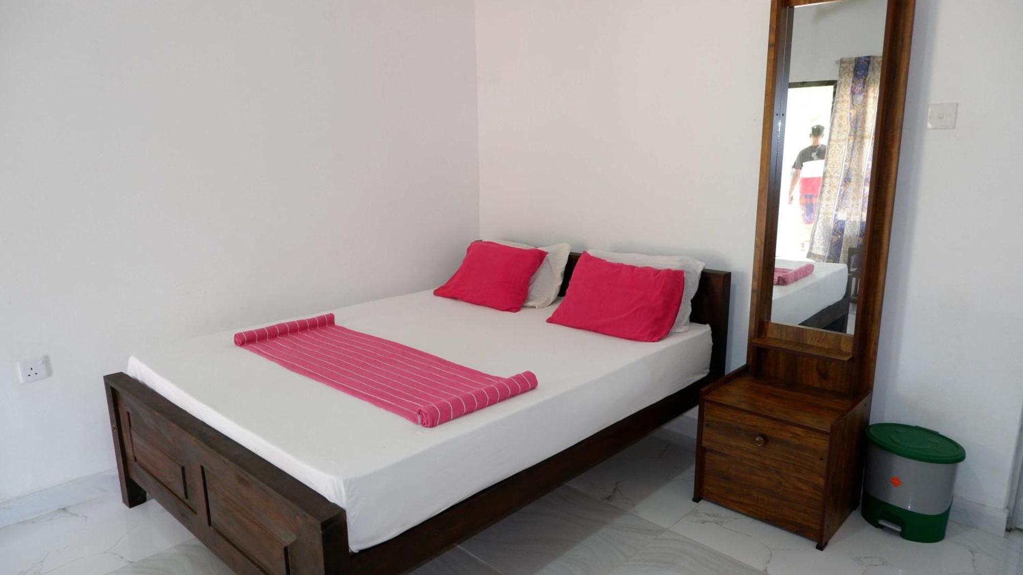 Attale Resort Tissamaharama Exterior photo